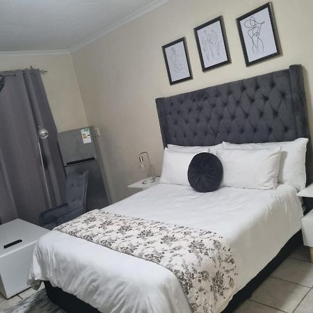 Hatfield Grosvenor Private Apartments Pretoria Luaran gambar
